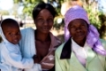 Die Jesuitenmission in Makumbi, Simbabwe.

Auf dem großen Areal leben in neun Wohnhäusern Waisen, Behinderte, junge Erwachsene. Zudem besuchen circa 1500 Schüler die ansässigen Schulen.

Fotografien aufgenommen am 26.4.2013-28.4.2013 von Christian Ender in Makumbi, Simbabwe